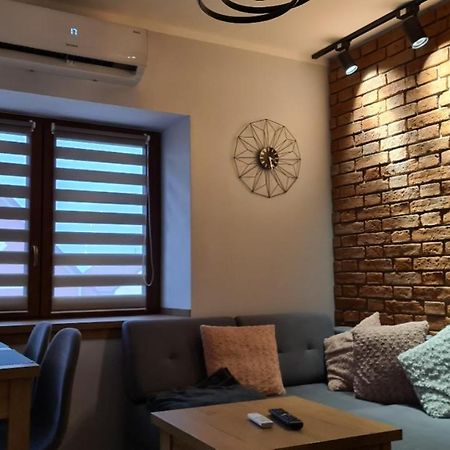 Apartament Komarno III 耶莱尼亚古拉 外观 照片